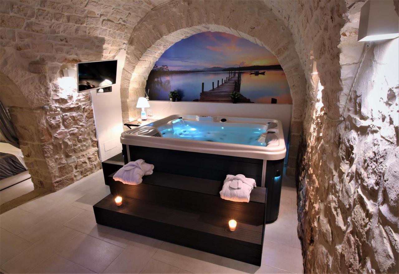 Albergo Diffuso Dimora Rossi B&B Тури Екстериор снимка