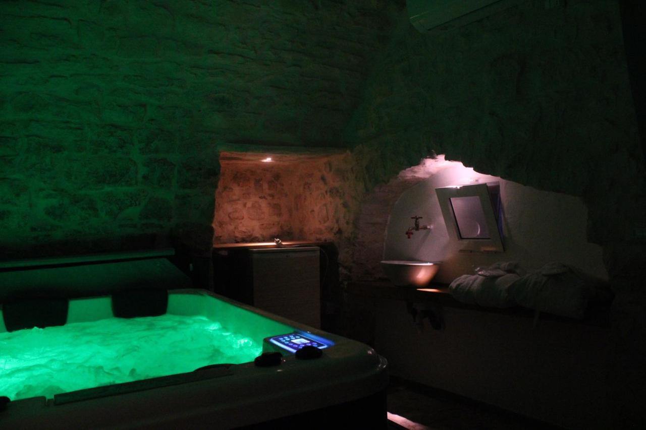 Albergo Diffuso Dimora Rossi B&B Тури Екстериор снимка